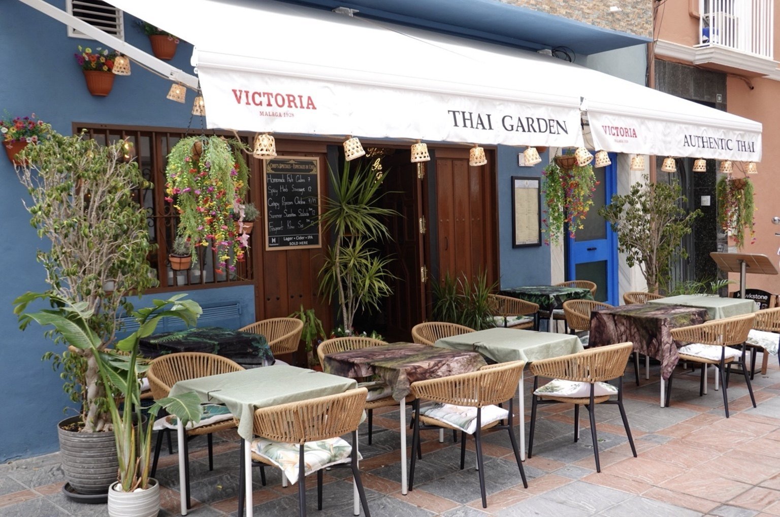 Thai Garden Fuengirola exterior terrace